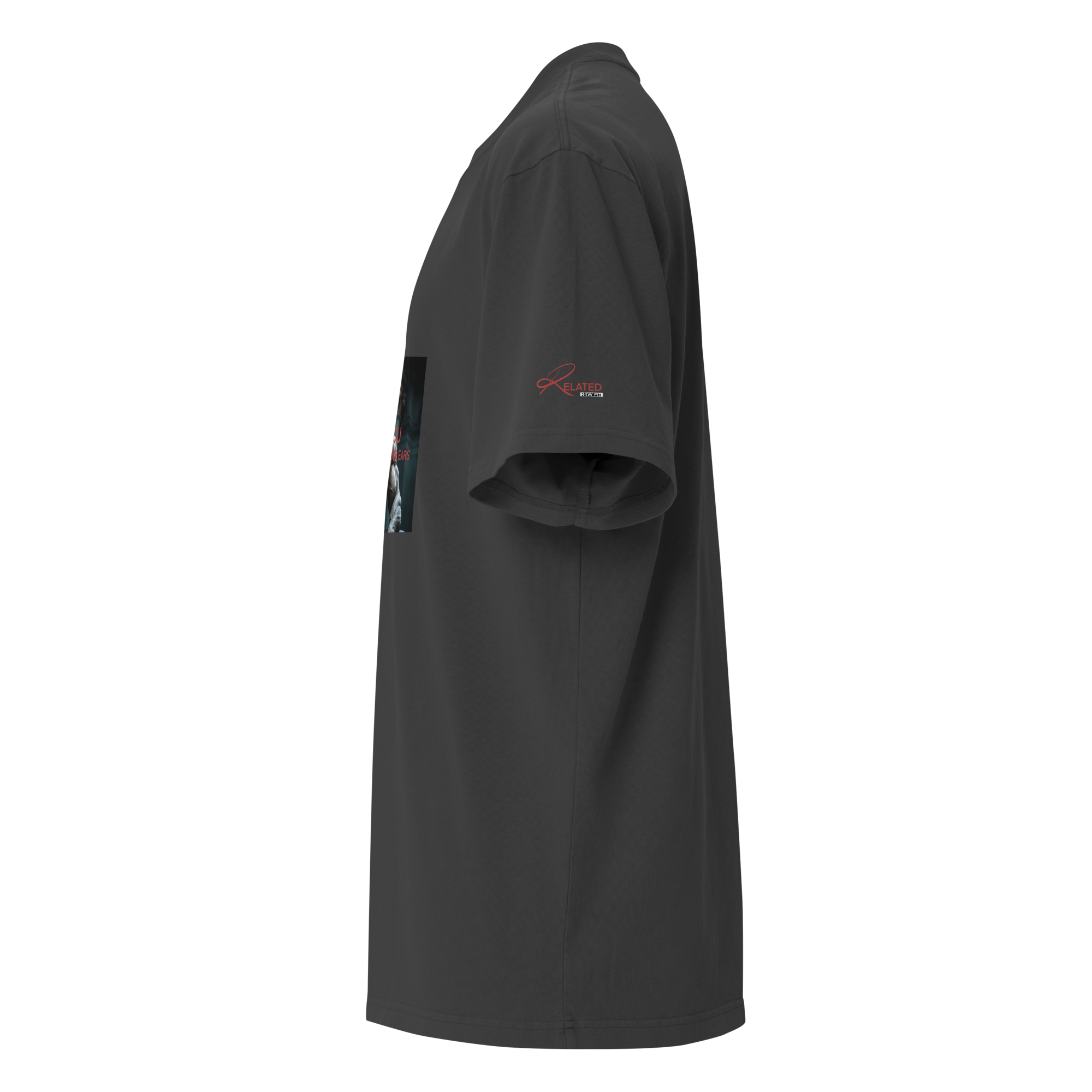 Camiseta oversized desbotada *Mensagem* O ego te cega e a arrogância te cala.